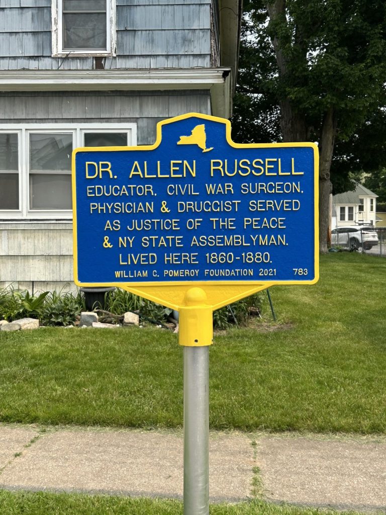 DR. ALLEN RUSSELL WAR MEMORIAL MARKER