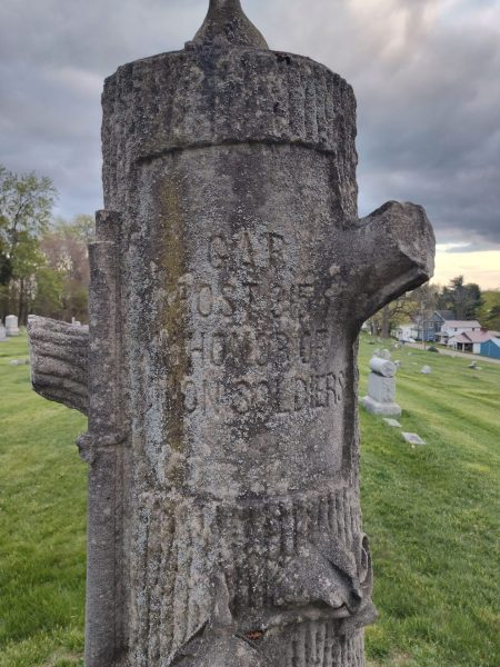 G.A.R. POST 315 IN HONOR OF UNION SOLDIERS MEMORIAL CLOSE-UP