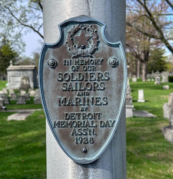 MOUNT ELLIOTT CEMETERY VETERANS MEMORIAL FLAGPOLE PLAQUE