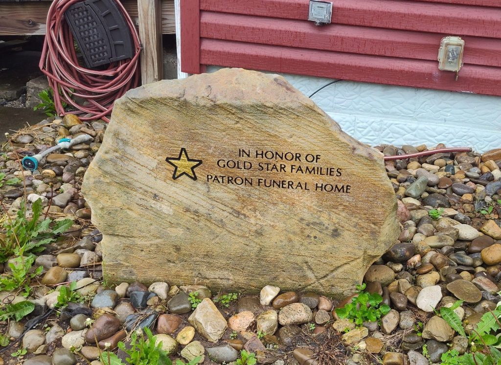 PATRON FUNERAL HOME GOLD STAR FAMILIES MEMORIAL ROCK