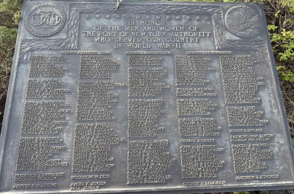 PORT OF NEW YORK AUTHORITY WORLD WAR II MEMORIAL PLAQUE
