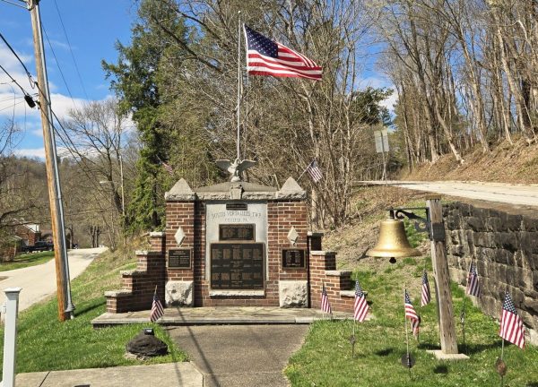 SOUTH VERSAILLES TWP WAR VETERANS MEMORIAL