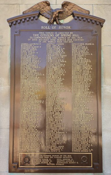 THE CITIZENS OF SPRING HILL ROLL OF HONOR WORLD WAR MEMORIAL PLAQUE