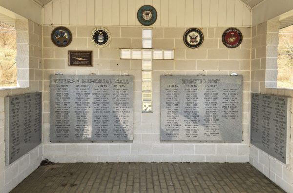 VETERANS MEMORIAL WALL ERECTED 2017