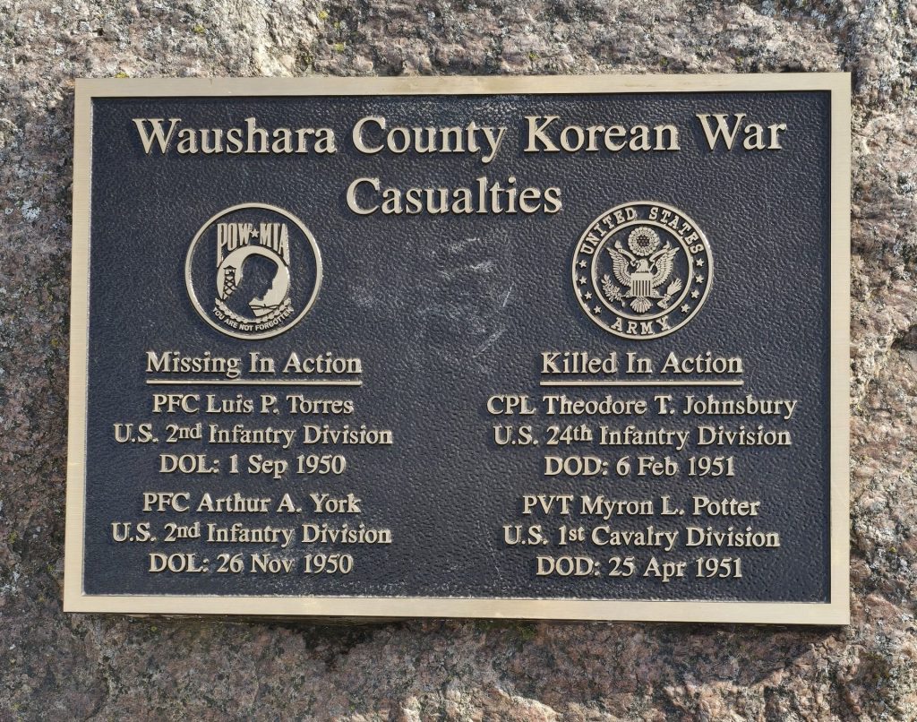WAUSHARA COUNTY KOREAN WAR CASUALTIES MEMORIAL PLAQUE