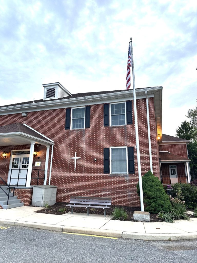 WHITE CLAY CREEK PRESBYTERIAN CHURCH VETERANS MEMORIAL FLAGPOLE