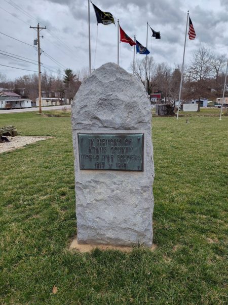 ADAMS COUNTY WORLD WAR SOLDIERS MEMORIAL