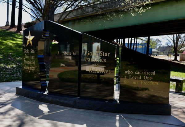 ALABAMA GOLD STAR FAMILIES MEMORIAL MONUMENT FRONT