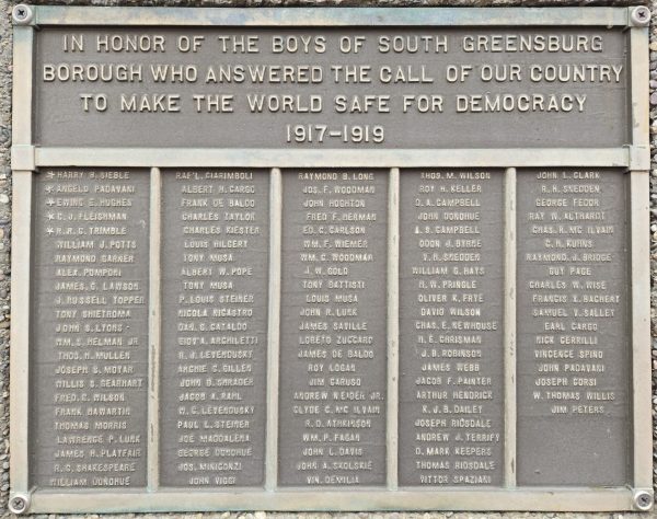 AMERICAN LEGION POST 981 WORLD WAR MEMORIAL PLAQUE B