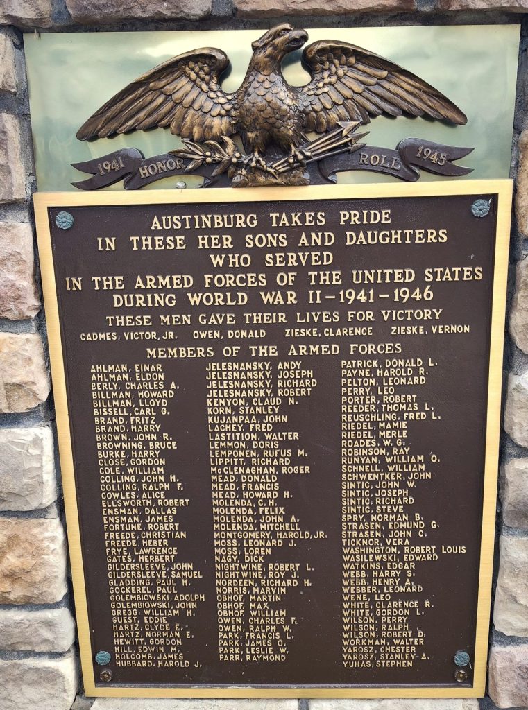 AUSTINBURG WORLD WAR II HONOR ROLL MEMORIAL PLAQUE