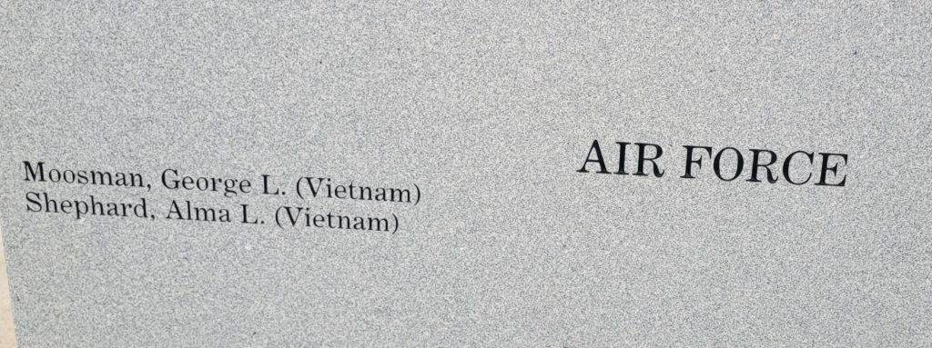 BICKNELL WAR VETERANS MEMORIAL STONE F