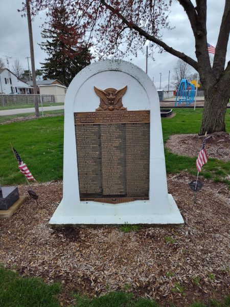 CITZENS OF HAYESVILLE AND VERMILLION TWP WORLD WAR II MEMORIAL
