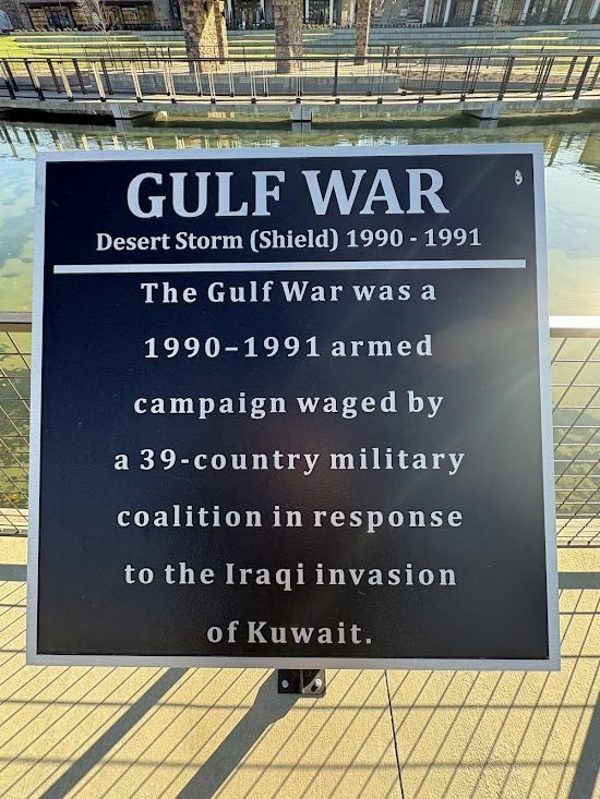 COMMING GULF WAR MEMORIAL PLAQUE