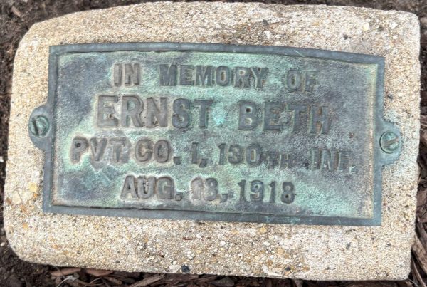 ERNEST BETH WAR MEMORIAL PLAQUE
