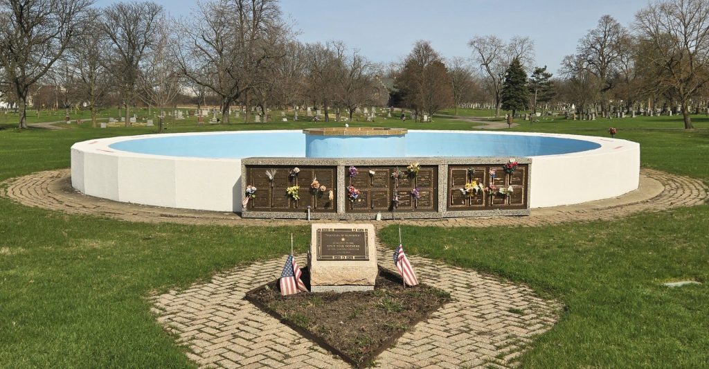 “FOUNTAIN OF MEMORIES” GOLD STAR MOTHERS MEMORIAL