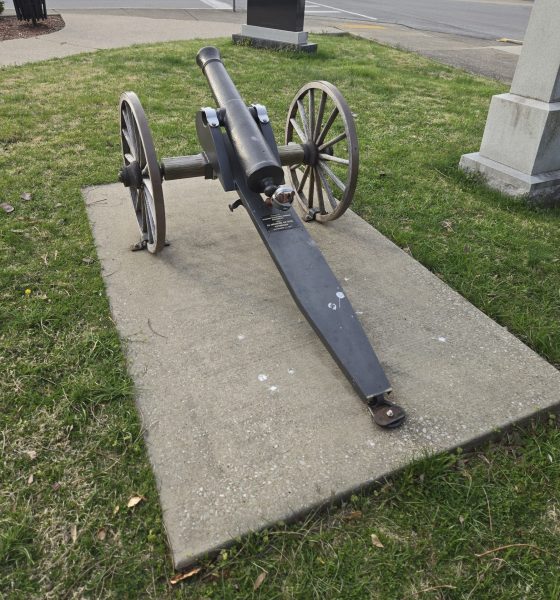 GLASGOW DOWNTOWN BUSINESS ASSOCIATION MEMORIAL CANNON