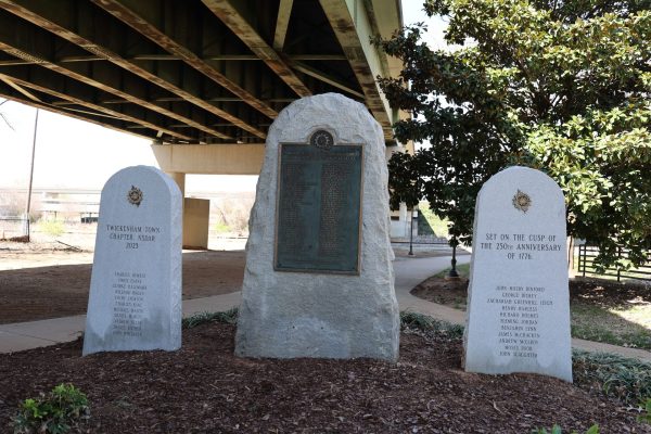 IN HONOR OF THE REVOLUTIONARY SOLDIERS BURIED IN MADISON COUNTY, ALABAMA MEMORIAL