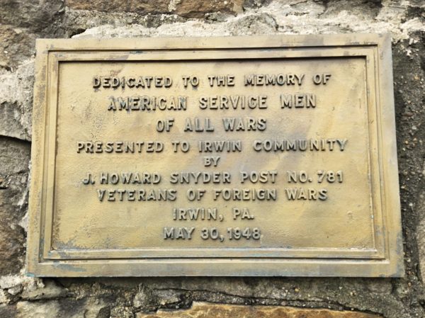 J. HOWARD SNYDER POST NO. 781 WAR VETERANS MEMORIAL PLAQUE