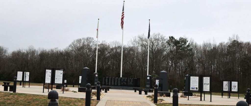 JACKSON COUNTY, AL SUPREME SACRIFICE WAR MEMORIAL