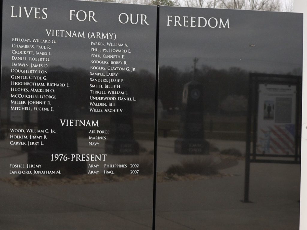 JACKSON COUNTY, AL SUPREME SACRIFICE WAR MEMORIAL STONE E