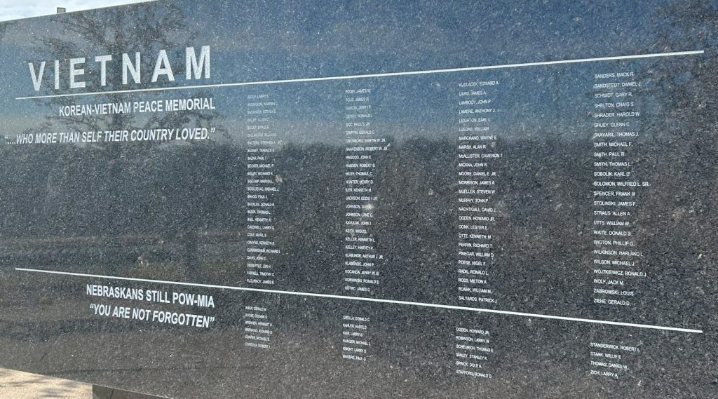 KOREA-VIETNAM PEACE MEMORIAL STONE C