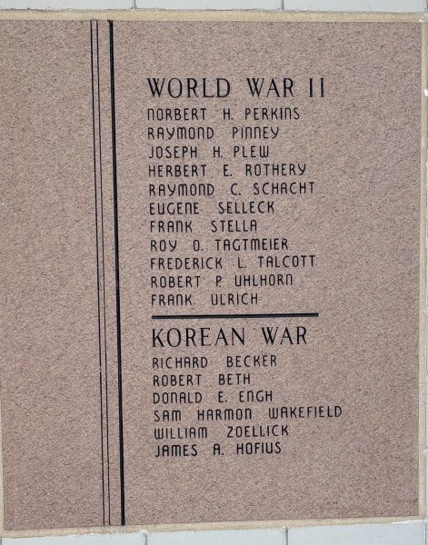 LAKE PARK MEMORIAL PAVILION PLAQUE D