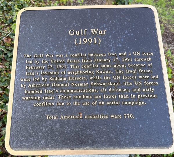 OSWEGO GULF WAR (1991) MEMORIAL PLAQUE
