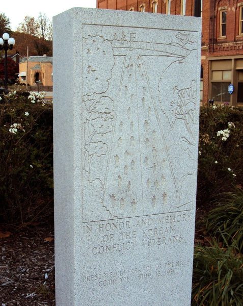 PARADE OF THE HILLS ALL WAR VETERANS MEMORIAL STONE C