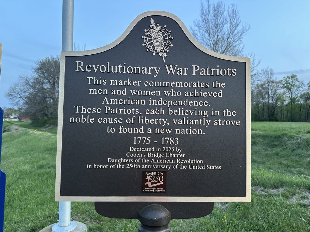 REVOLUTIONARY WAR PATRIOTS MEMORIAL MARKER NEWARK