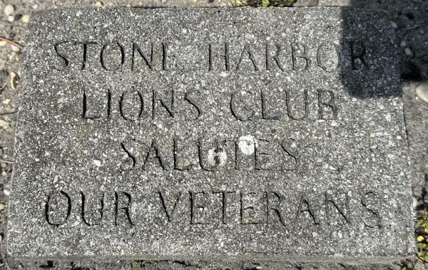 STONE HARBOR LIONS CLUB SALUTES OUR VETERANS MEMORIAL STONE
