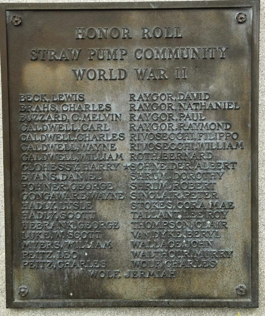 STRAW PUMP COMMUNITY WORLD WAR II HONOR ROLL MEMORIAL PLAQUE