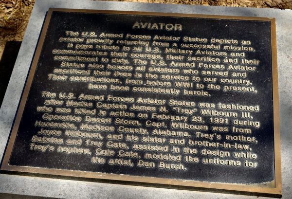 U.S. ARMED FORCES AVIATOR WAR MEMORIAL PLAQUE A