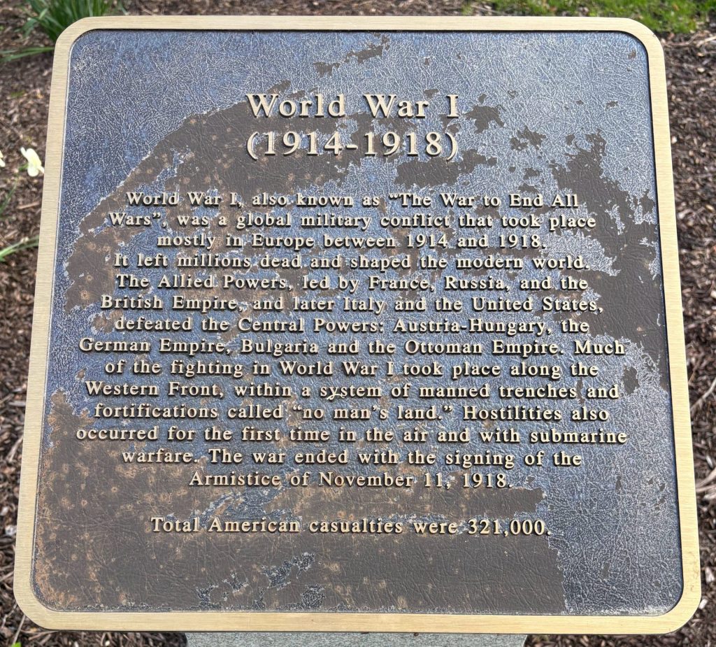 WORLD WAR I (1914-1918) MEMORIAL PLAQUE