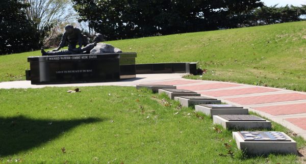 WOUNDED WARRIOR-COMBAT MEDIC STATUE MEMORIAL