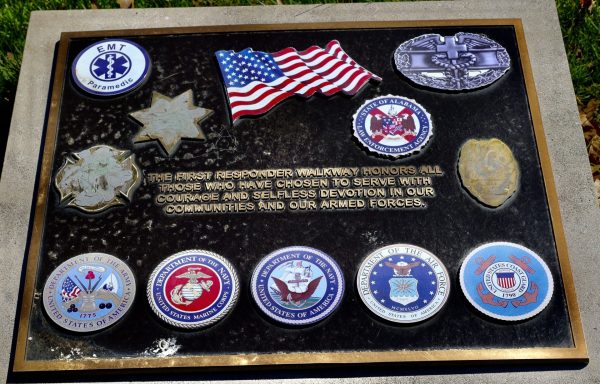 WOUNDED WARRIOR-COMBAT MEDIC STATUE MEMORIAL PLAQUE E