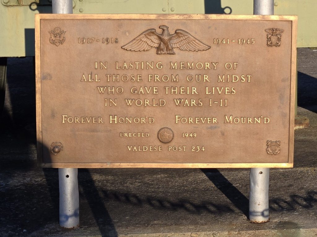 AMERICAN LEGION POST 234 WORLD WARS MEMORIAL CANNON PLAQUE