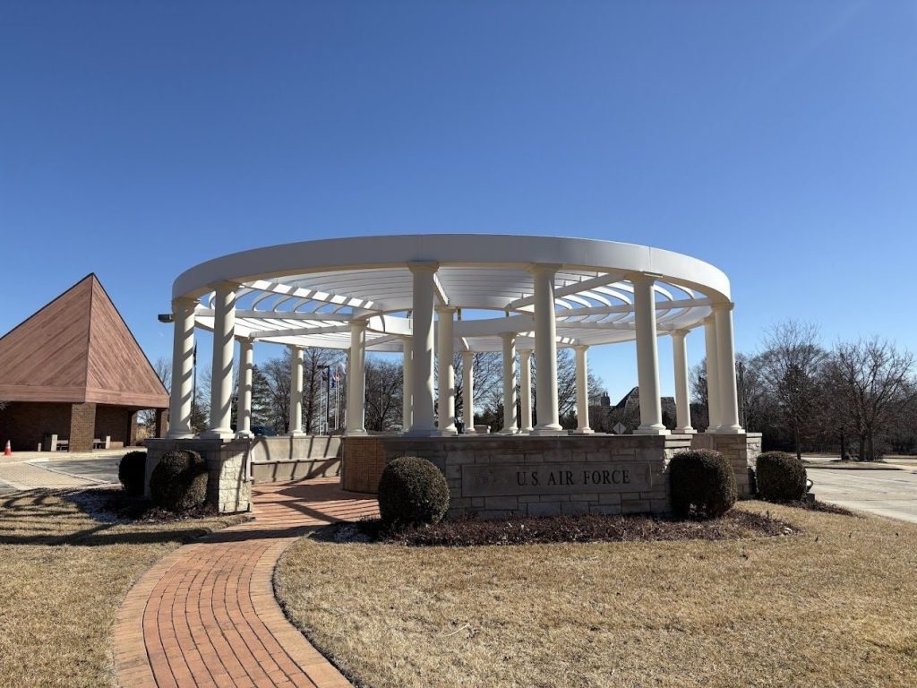 BURR RIDGE VETERANS MEMORIAL TEMPLE