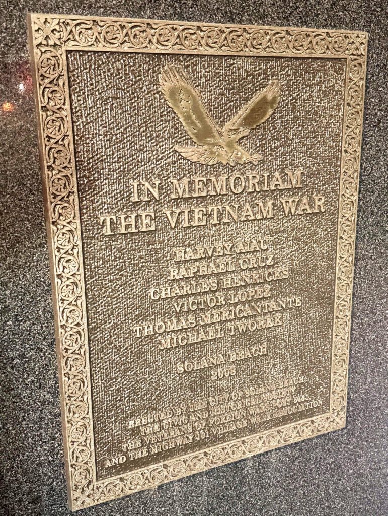 IN MEMORIAM THE VIETNAM WAR MEMORIAL PLAQUE