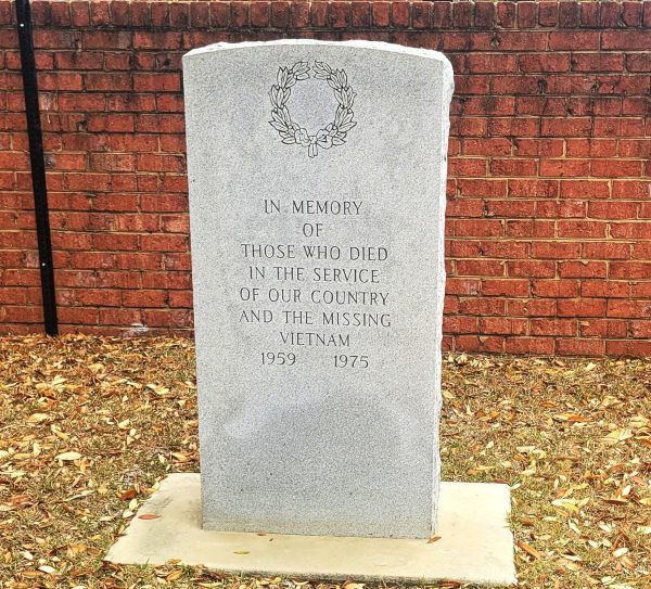 LAURINGBURG VIETNAM WAR MEMORIAL