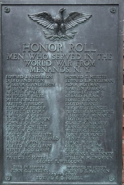 MENANDS, N.Y. WORLD WAR HONOR ROLL MEMORIAL PLAQUE