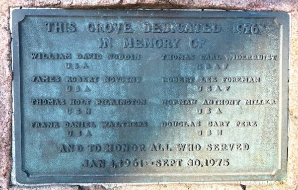 MORTON GROVE VIETNAM VETERANS MEMORIAL PLAQUE