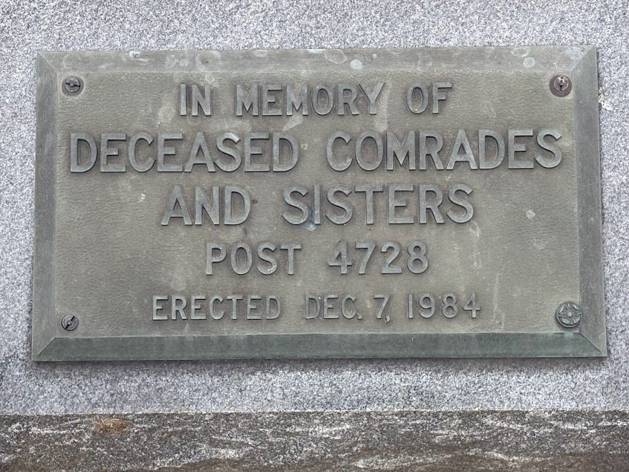 POST 4728 DECEASED COMRADES MEMORIAL PLAQUE
