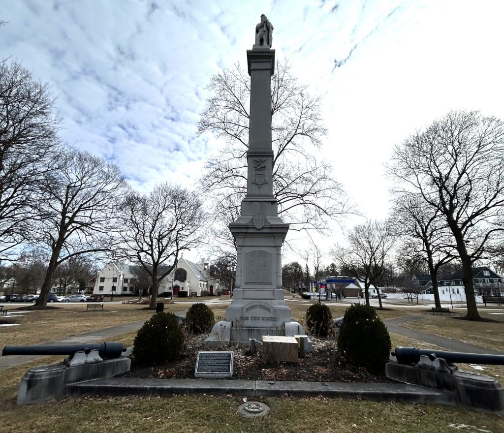 TOWN OF AVON CIVIL WAR MEMORIAL