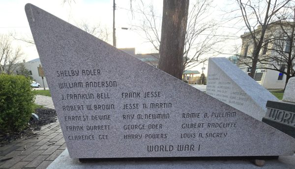 VETERANS MEMORIAL PARK SCULPTURE STONE A
