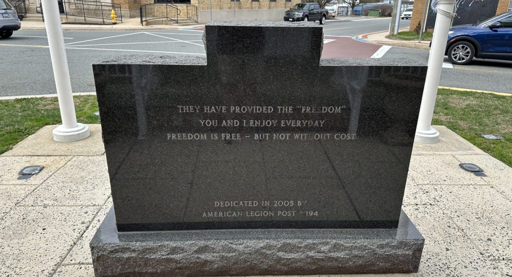 VETERANS OF RISING SUN WAR MEMORIAL BACK