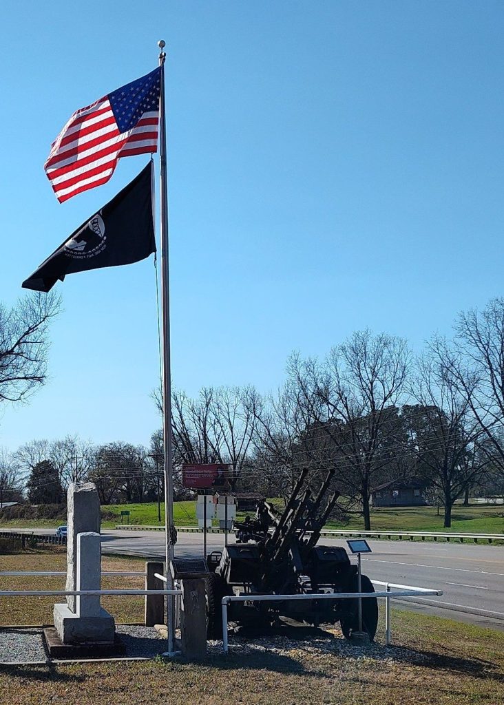 WOODMEN LIFE WAR ON TERRORISM MEMORIAL ANTI-AIRCRAFT GUN