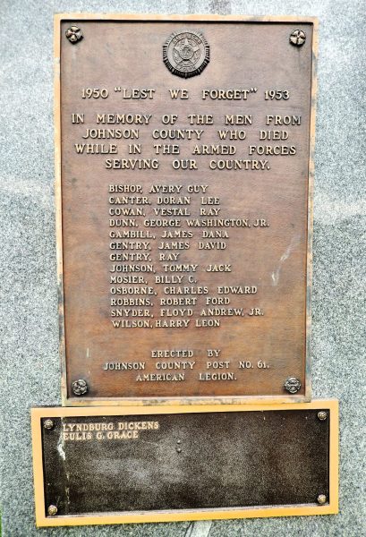 1950 “LEST WE FORGET” 1953 WAR MEMORIAL PLAQUE