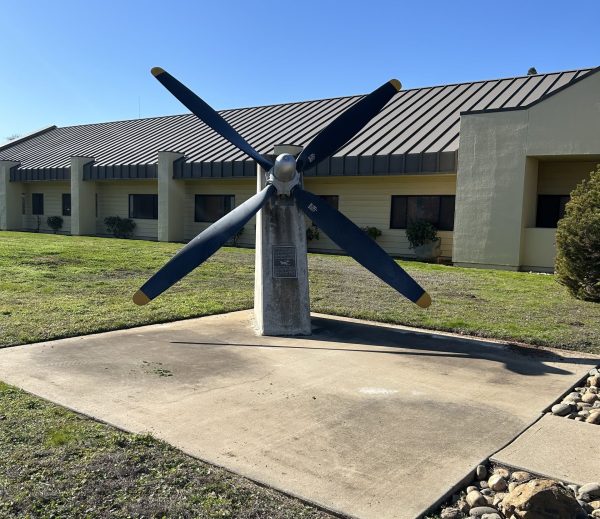 B-29 PROPELLER WAR MEMORIAL