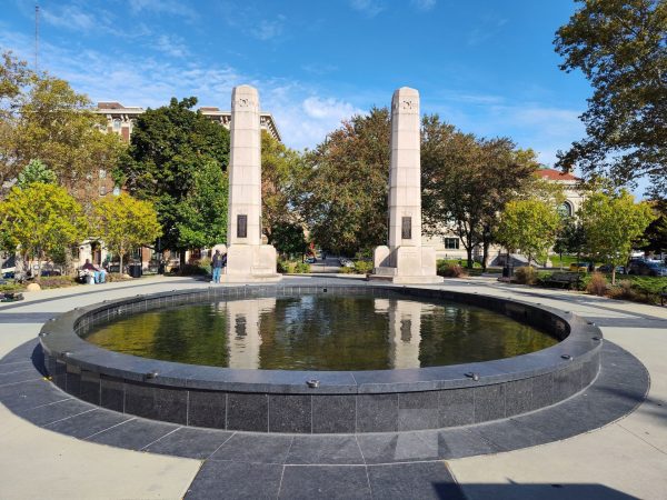 CITIZENS OF GRAND RAPIDS WORLD WAR MEMORIAL