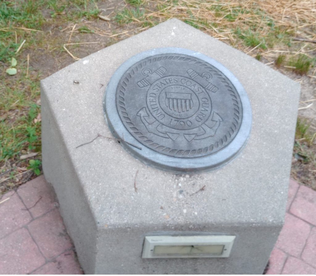 FORT WAYNE VIETNAM VETERANS WAR MEMORIAL MEDALLION D